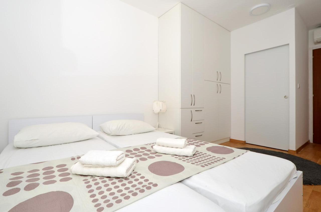 Apartment Luka Split Buitenkant foto